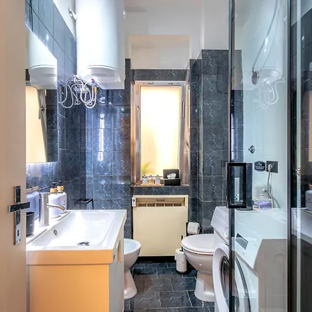 Um81 - Downtown Trieste